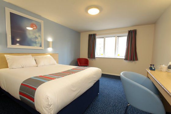 Travelodge Birmingham Dudley חדר תמונה