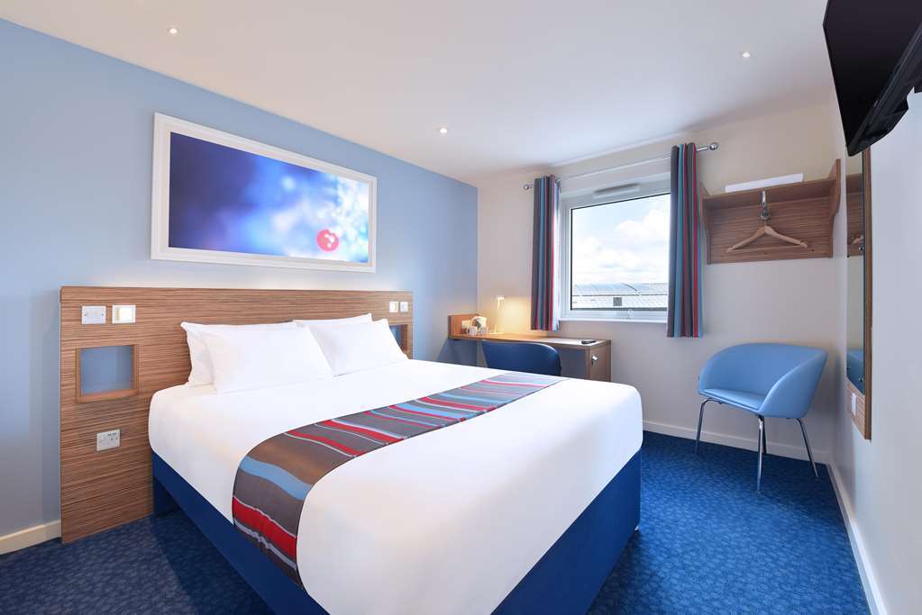Travelodge Birmingham Dudley חדר תמונה
