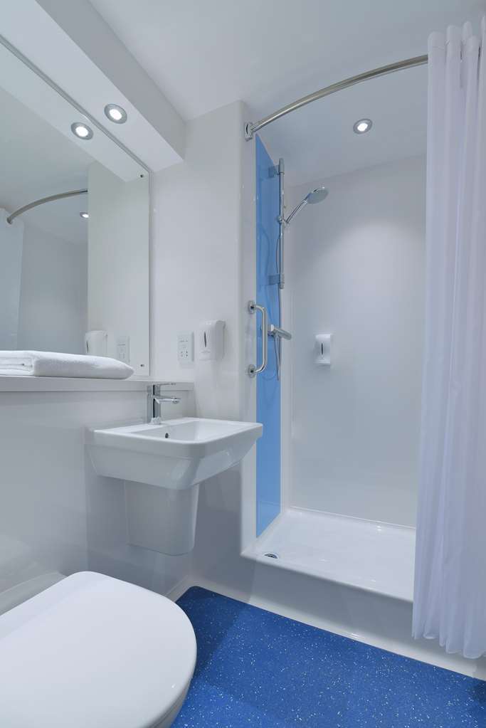Travelodge Birmingham Dudley חדר תמונה